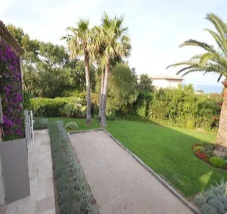 55 By The Pearls Collection Villa *